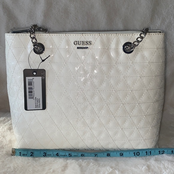 Guess Los Ángeles Shoulder Purse - Picture 12 of 14